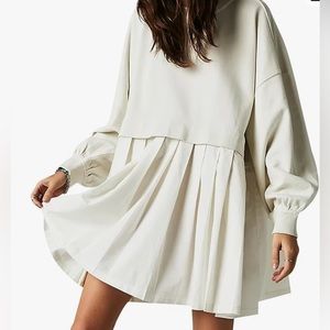 Sweatshirt Dress with heart detail - cream color - NWT never opened!